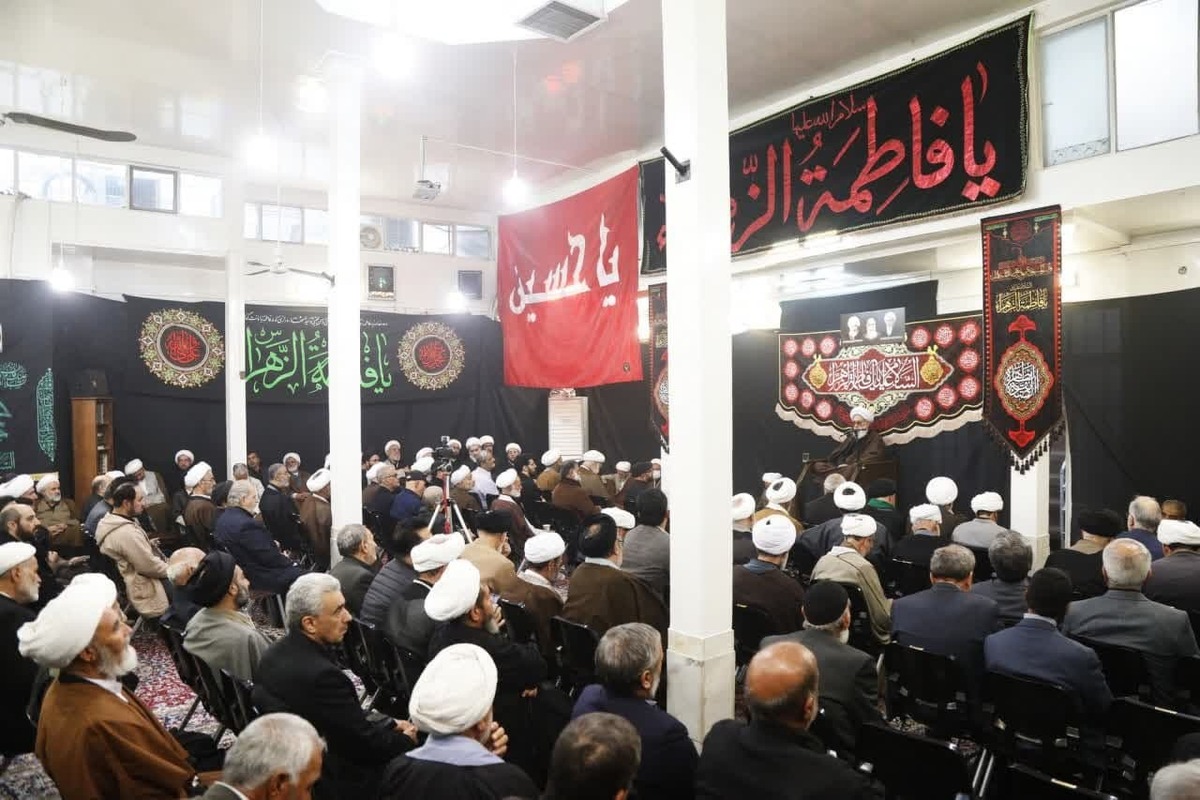 برگزاری مراسم سوگواری شهادت حضرت زهرا در حسینیه دفتر مرحوم آیت الله فاضل لنکرانی
