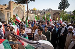 تجمع طلاب مدرسه علمیه مروی تهران در حمایت از عملیات مقتدرانه نیروهای مسلح