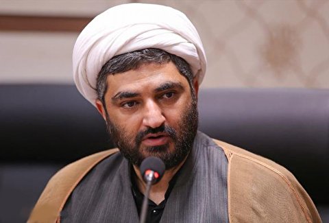 انقلاب کے دوسرے قدم کے بیانیہ کی تشریح میں حوزوی مفکرین کا کردار اہم ہے