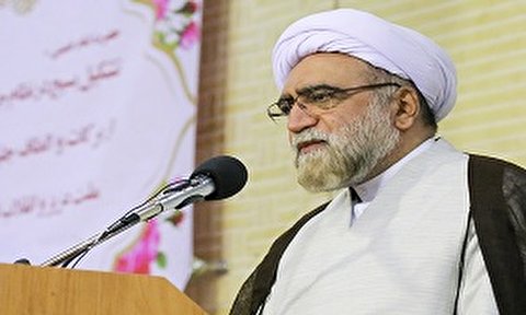 روز صحافی کی مناسبت سے روضہ امام رضا ع کے متولی کا پیغام