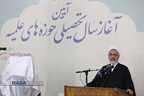 طلاب مرجعیت کے حدود اور حوزات علمیہ کے اہم مراکز کی پاسداری کریں