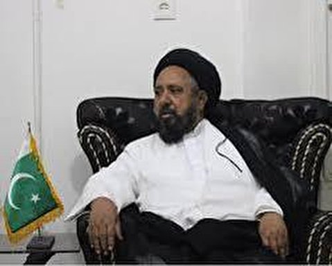 خادم الحرمین شریفین کو دوسرے ممالک میں مداخلت اور امریکی غلامی چھوڑ کر امت مسلمہ کے اتحاد کی طرف توجہ دینی چاہیے