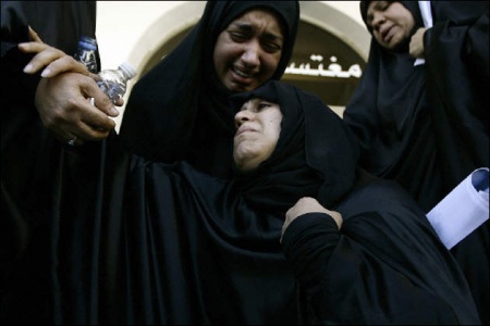 بحريني عوام کے قتل عام ميں امريکہ کا اصل رول ہے