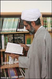 علي اصغر لطفي کارشناس ارشد متون تخصصي مدارس علوم ديني اهل‌سنت
