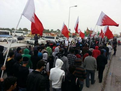 تشييع حاج حبيب عبدالله يکي از شهداي انقلاب بحرين