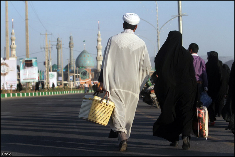 زندگي در لباس روحانيت