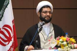 حجتالاسلام مهدي ايماني مقدم، رئيس دفاتر نهاد نمايندگي مقام معظم رهبري در دانشگاههاي استان مرکزي