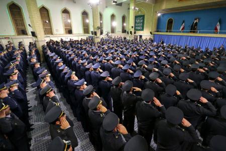 اکسير عزت در سخنان رهبر معظم انقلاب