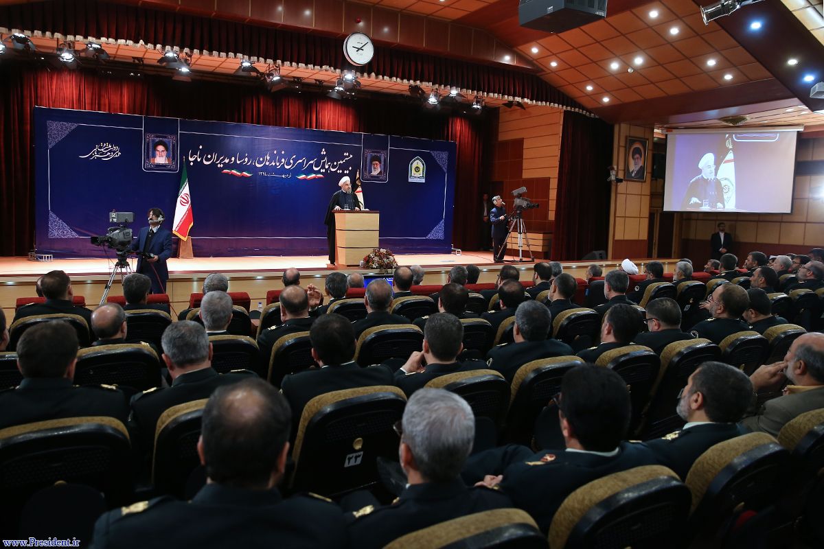 حجت الاسلام و المسلمين حسن روحاني کا محکمہ پوليس کے اعلي عہديداروں سے خطاب