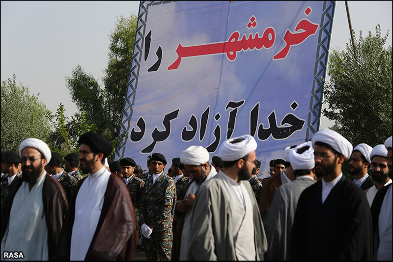 صبحگاه مشترک نيروهاي مسلح استان قم