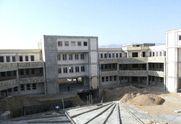 بازديد استاندار مرکزي از مجتمع حوزوي خاتمالانبياء اراک