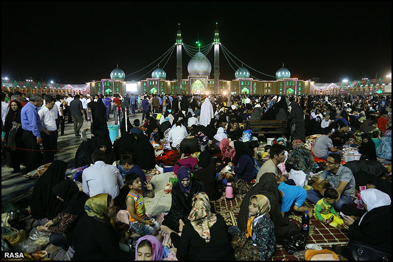 شب نیمه شعبان در مسجد مقدس جمکران