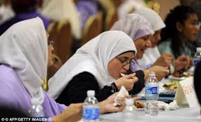 مسلمانان اروپایی در رستوران