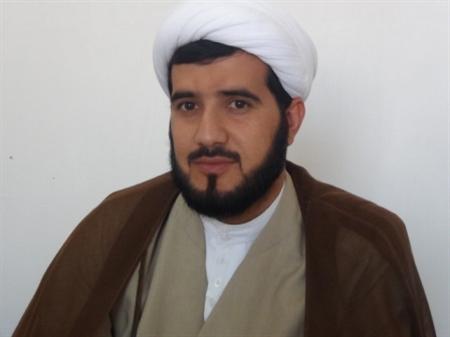 حجت الاسلام آیت اندرزیان، مسئول اداره تبلیغات اسلامی شهرستان گناوه 