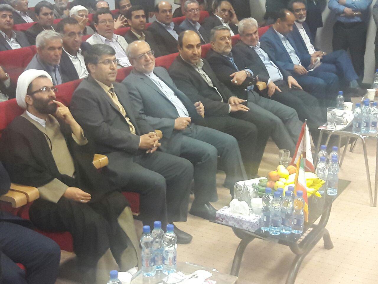 مراسم افتتاح نهمین نمایشگاه بینالمللی سنگ ایران که در شهرستان نیمور محلات با حضور عضو فراکسیون روحانیون مجلس شورای اسلامی