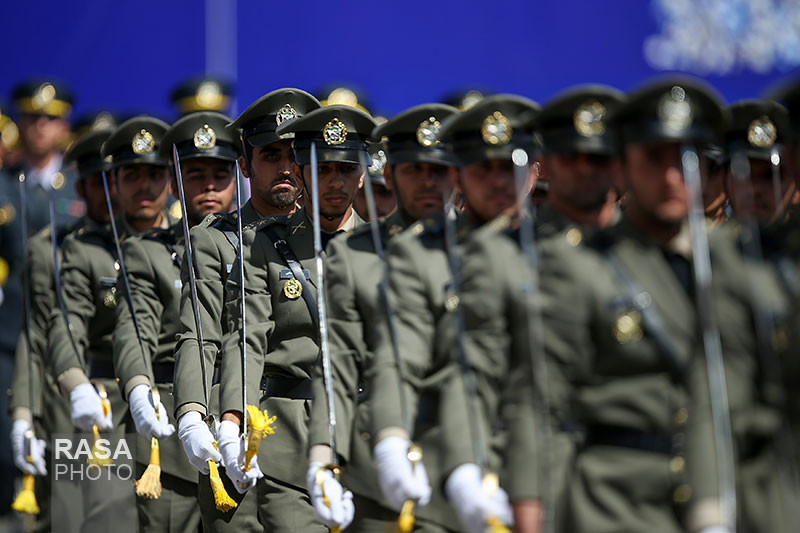 حضور فرمانده کل قوا در مراسم دانشآموختگی دانشجویان دانشگاههای افسری ارتش
