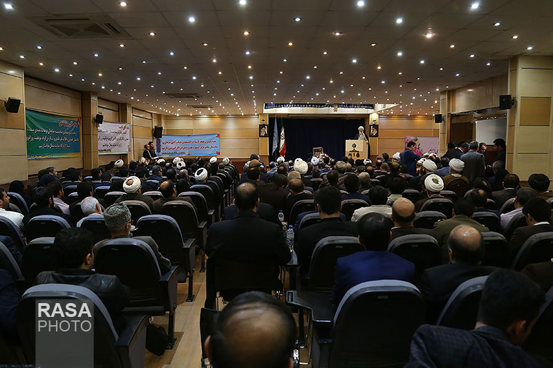 صوبہ قم میں ایران کے چیف جسٹس کا اجلاس 