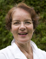 DR. KARIN SCHMIDT-FEISTER