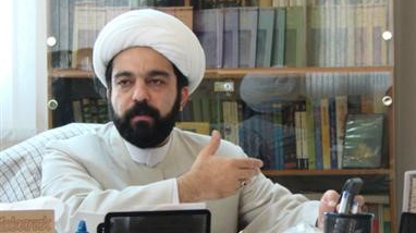 مشاور استاندار مرکزی در امور روحانیون