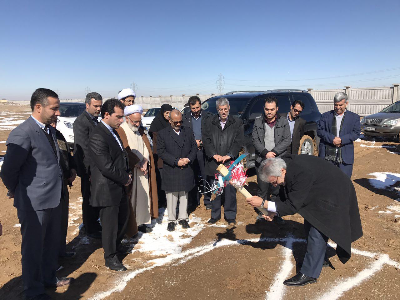مراسم عملیات اجرایی ساخت مراکز آموزشی پیش حوزوی اراک برگزار شد