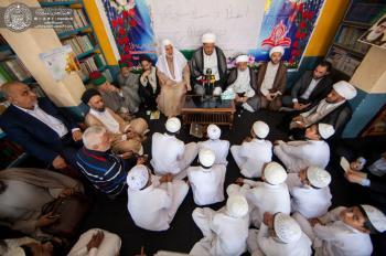 مدرسہ امام علی بن ابی طالب کا دورہ