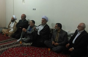 دیدار  امام جمعه تاکستان با خانواده شهیدمحمد علی رضایی در قزوین