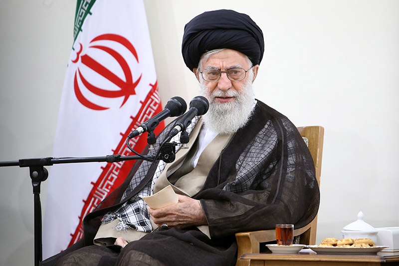 قائد انقلاب اسلامی 