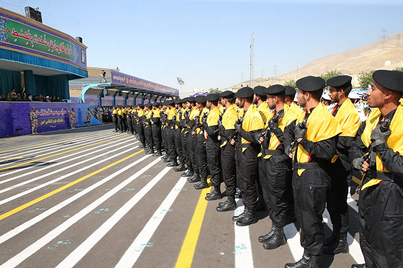 فرماندہ کل سے فوجی یونیورسیٹی کے طلاب کی ملاقات
