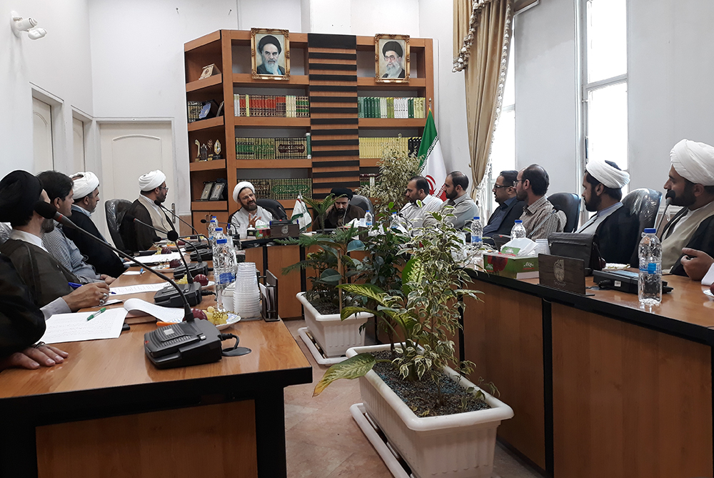 قطب هاي فکري و فرهنگي دفتر تبليغات اسلامي