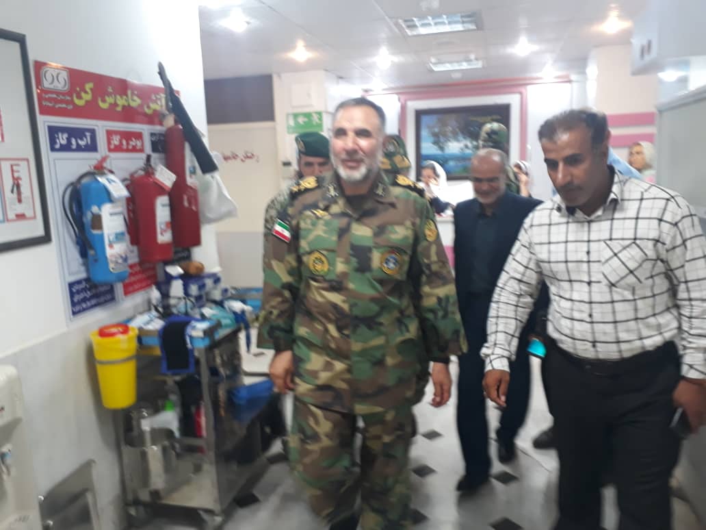 عیادت فرمانده نیروی زمینی ارتش از مجروحان حادثه تروریستی اهواز