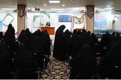 پاسداشت برترین دختران حافظ و قاری قرآن در عراق