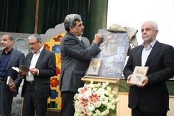 رونمایی از کتاب «پرواز از پنجره جنوبی» همزمان با هفته دفاع مقدس