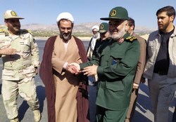 افتتاح و بهره‌برداری ۱۰۰۵ پروژه عمرانی محرومیت‌زدایی سپاه ‌در ایلام