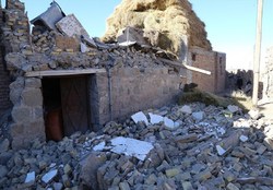 آرامش در مناطق زلزله‌زده برقرار شد| جدیدترین تصمیمات دولت در ستاد بحران
