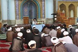 برگزاری درس خارج آیت الله موسوی جزایری در مدرسه صاحب الزمان ماهشهر