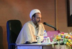 شیخ امجد امروز به مدعی و سمبل اختلاف در جهان اسلام تبدیل شده است
