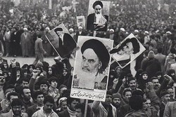انقلاب، محور دو کتاب «استاد حسن معمار»/ روایت دهه ۴۰ تا پیروزی انقلاب