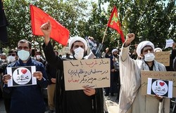 برگزاری تجمع اعتراضی طلاب همدانی درپی هتاکی رسانه های اروپایی علیه اسلام