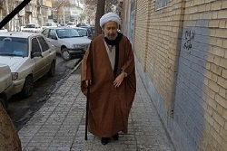 پیکر حجت الاسلام والمسلمین دیانی تشییع و خاکسپاری شد