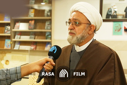 پژوهش در حوزه؛ راه های رفته و عرصه های زمین مانده