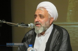 نماز جمعه؛ پایگاهی برای دفاع از مظلومان جهان