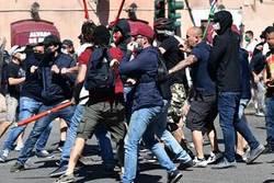 شهروندان ایتالیا علیه اجباری شدن گذرنامه بهداشتی، دست به تظاهرات زدند