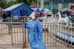 موارد ابتلا به ویروس کرونا در چین کاهش یافته است