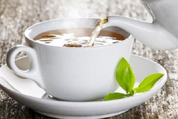 چای باعث از دست دادن آب بدن میشود