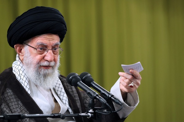 شاخصه‌های مدیریت جهادی از منظر امام خامنه‌ای (۲)