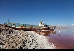 عواملی که حال و روز فعلی دریاچه ارومیه را رقم زده‌اند