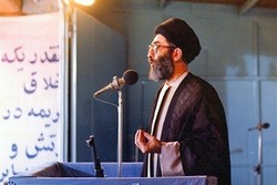 باید فضای جامعه اسلامی، فضای صمیمیت و محبت باشد