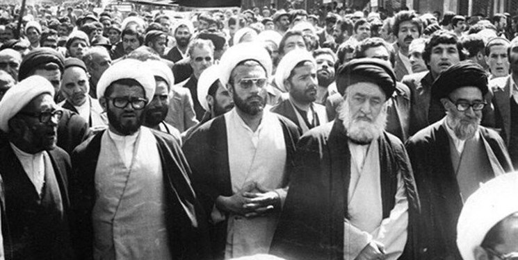 وظایف روحاینت در انقلاب اسلامی