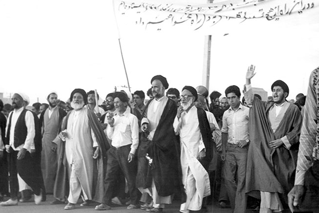 وظایف روحاینت در انقلاب اسلامی