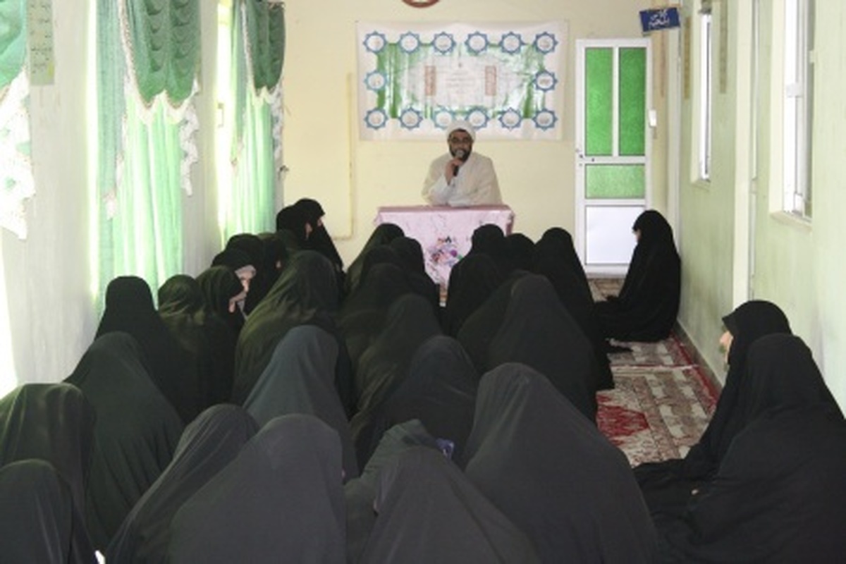 گزارشی از فعالیت های مدرسه علمیه خواهران صومعه سرا